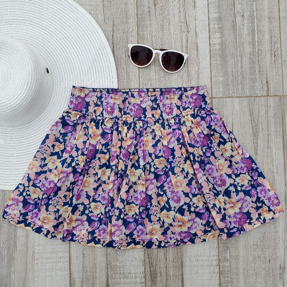 Forever 21 Floral Mini Skater Circle Skirt Small